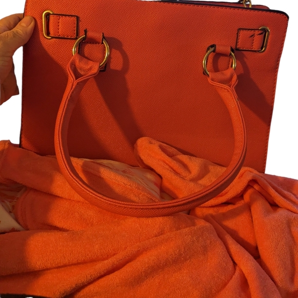 PURSE Orange  Handbag Straps with Chains. Never used, very clean - Picture 5 of 6